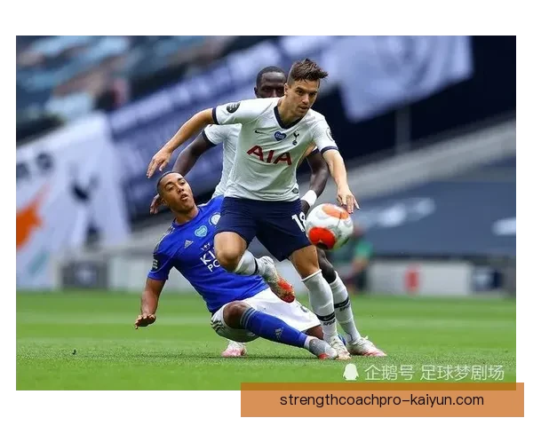 巴克利在英超新赛季表现稳健，状态回暖引发关注